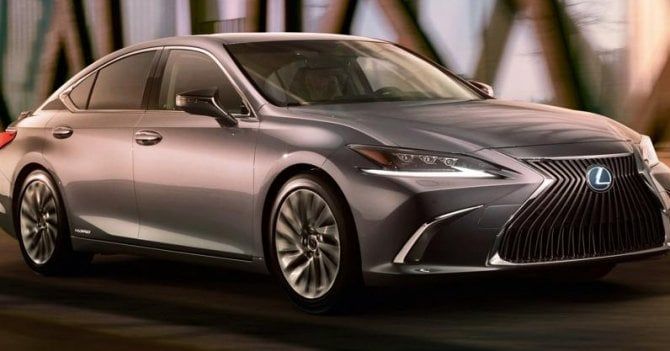 Lexus ES