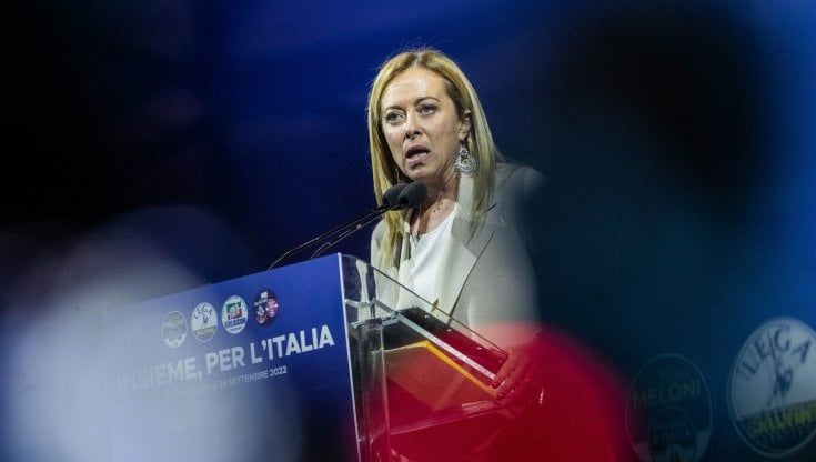 Elezioni, Meloni comizio blindato a Bagnoli. FdI smorza: "Sarà una bella giornata"