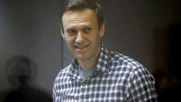Mosca sospende le attività delle ong legate a Navalnyj