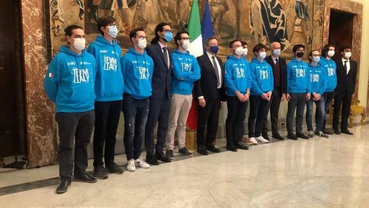 Se Mario Draghi va a colazione con gli hacker (buoni)
