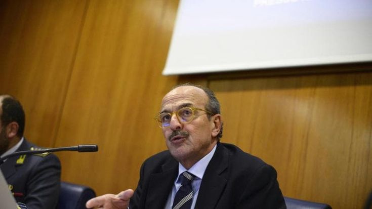 Nello Rossi (Md): “Dal centrodestra reazioni selvagge verso le toghe, ci indicano come i nemici”