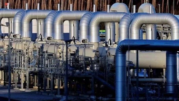 Cento fornitori di gas a rischio default: sale il rosso, più garanzie per Snam