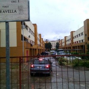 Guerra di mala, pregiudicato freddato in strada nel giorno della commissione antimafia a Bari
