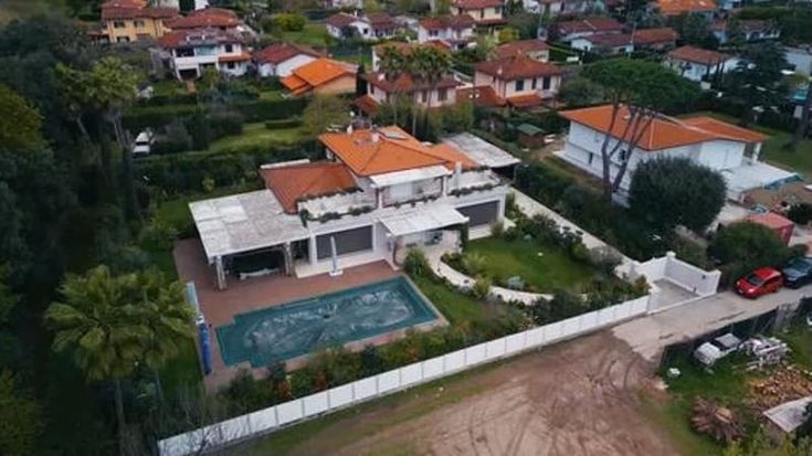 Fbk: “I familiari di Prigozhin hanno una villa a Forte dei Marmi”
