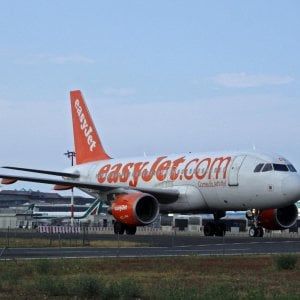 Emergenza coronavirus, rimborsi negati a chi non si imbarca. Enac: “Le compagnie aeree rispettino il decreto”