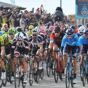 Roma, arriva la Tirreno-Adriatico e Sacrofano si tinge di blu