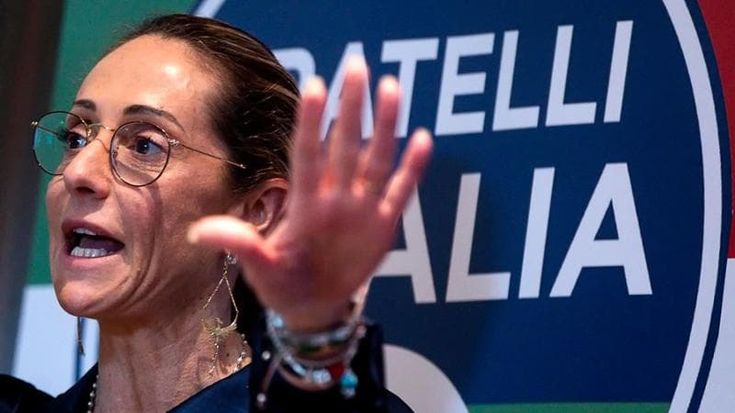 Arianna Meloni, dal rebus liste al comizio: “Io una militante, non mi candido”