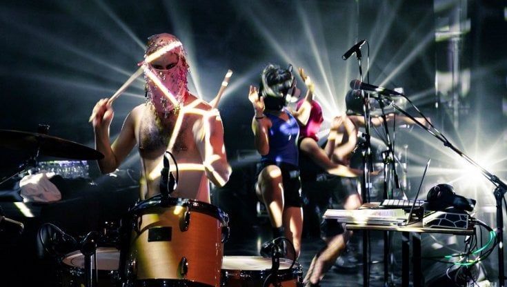 Pussy Riot, lo show contro la guerra in scena al Teatro degli Arcimboldi