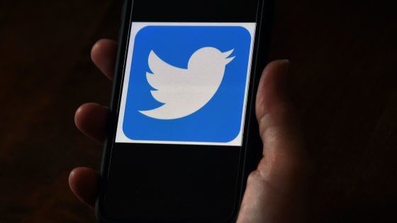 Hackerati gli account Twitter di Jeff Bezos, Bill Gates, Elon Musk e Barack Obama