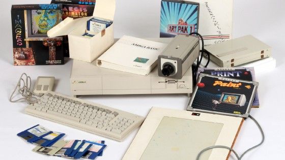 Ritrovati in un computer Amiga inediti digitali di Andy Warhol