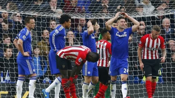 Inghilterra: Chelsea bloccato dal Southampton, ma sale a +6 sul Manchester City