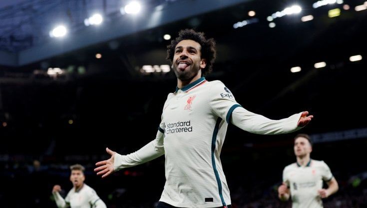 Premier, il Liverpool dilaga a Old Trafford: Manchester United travolto 5-0. Tripletta di Salah