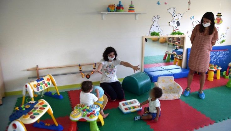 Bari, negli asili nido comunali il tempo pieno non parte: "Il Covid lo rende complicato"