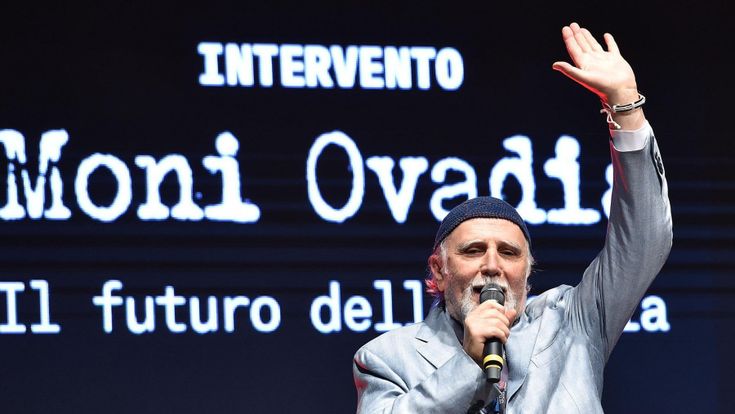 Moni Ovadia: “A Ivrea si discute senza pregiudizi. Salvini è il vero avversario”