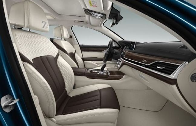 Bmw, la Serie 7 compie 40 anni