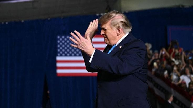 Trump fa infuriare la California: “Un attacco iraniano? Magari può togliere di mezzo Los Angeles...”