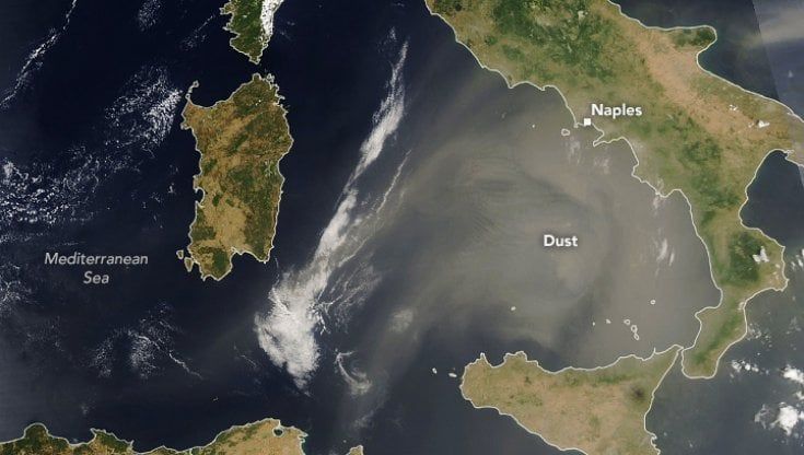 Caldo torrido, la Campania e il Sud sono in una "bolla" di sabbia sahariana