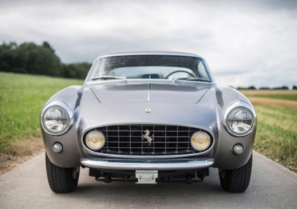 Livrea #17, ispirata alla Ferrari 250 GT Boano Coupé del 1956