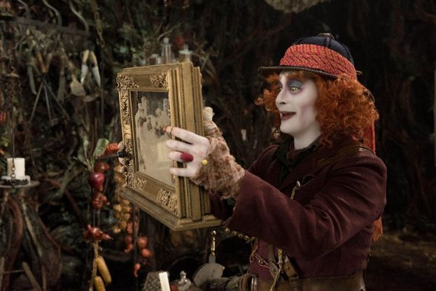 Ed è ancora Alice, ma il cattivo questa volta è il Tempo