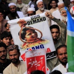 Il marito di Asia Bibi fa appello all'Italia: "Ci aiuti a uscire dal Pakistan"