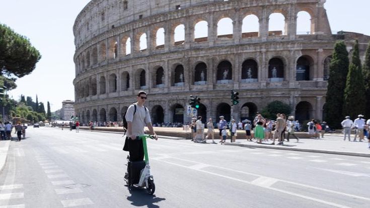 Monopattini, il Tar dà ragione al Campidoglio: confermato lo stop di 30 giorni a Lime