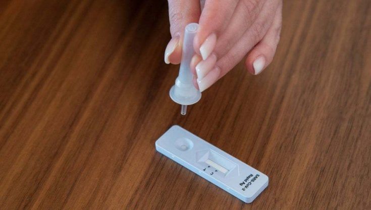 Covid, iniziata la fase dei test fai da te. A Parma più di 150 prove