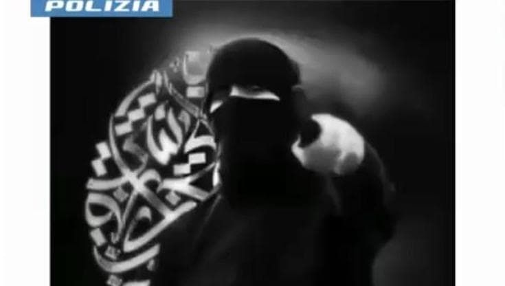 Terrorismo, a Firenze arrestato un ragazzo di 15 anni legato all’Isis: progettava un attacco
