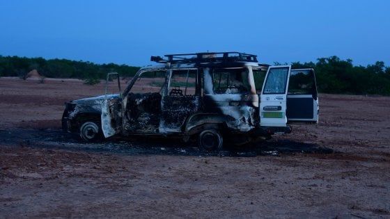 Niger, dopo l'attacco ai francesi Macron convoca il Consiglio di difesa