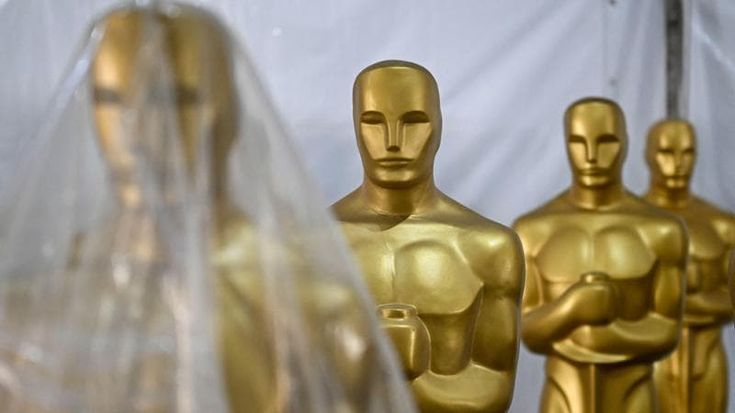 Hollywood spegne la tv: la cerimonia degli Oscar sarà solo su YouTube
