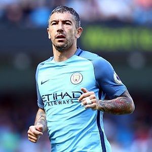 Guardiola saluta Kolarov: "Vuole andare alla Roma"