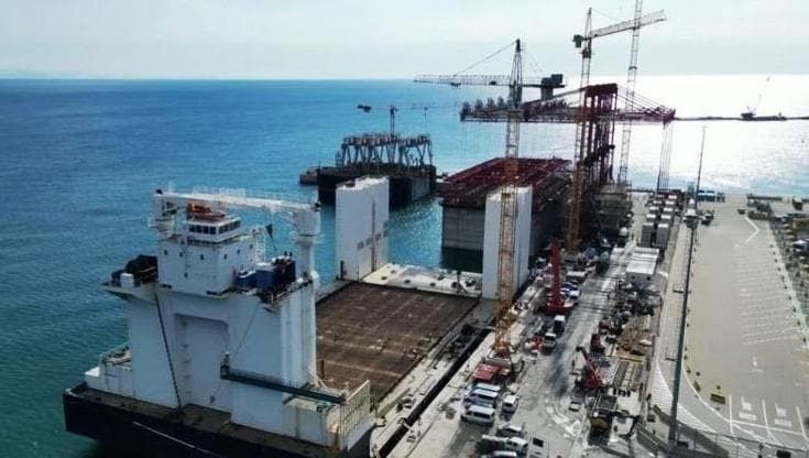 Caporalato in cantiere della diga: l'infermiera, la legale, il sindacalista dalla parte degli operai