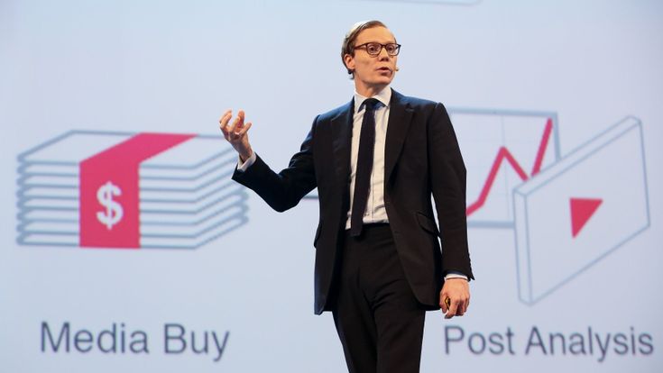 Metodo Cambridge Analytica: “Se cambi le persone, vinci”