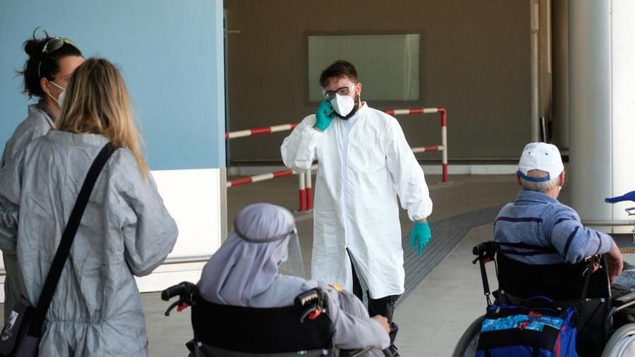 Coronavirus In Italia 193 Nuovi Contagiati Salgono I Casi In Piemonte La Stampa