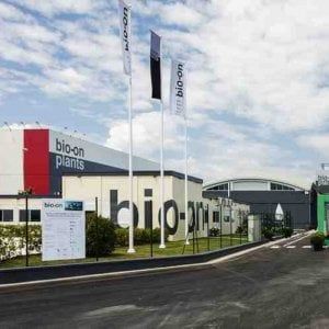 Accordo Bio.on-Hera: produrranno bioplastiche "mangiando" la CO2