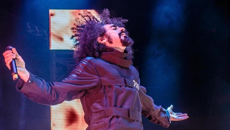 L’acufene di Caparezza: cos’è e quali sono sintomi