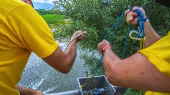 "Zero plastica in mare", prelievo campioni lungo il Volturno