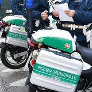 Un vigile urbano positivo al virus, è il terzo contagiato tra i dipendenti del Comune di Torino