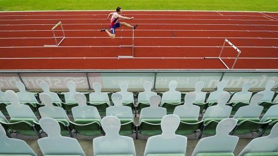 Atletica, Warholm 'solo' e vincente: record mondiale sui 300 ostacoli
