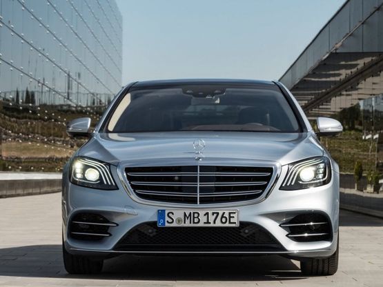 Mercedes S560e