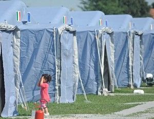 Sisma, raccolti 14 milioni<br />con sms e donazioni