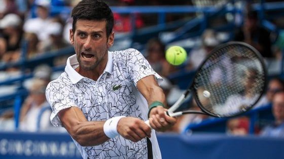 Tennis, Cincinnati: Djokovic agli ottavi in rimonta