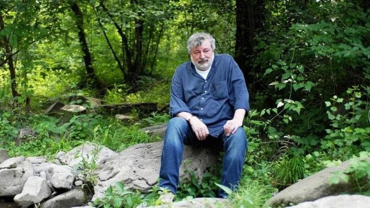 La morte di Francesco Guccini in fondo alla scaletta del Tg1