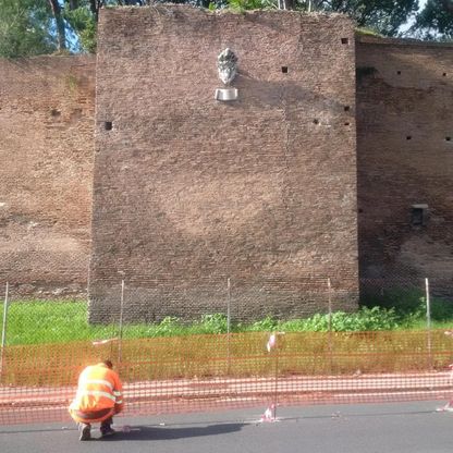 Terremoto, a Roma crepe nelle chiese e controlli su ponti, strade e palazzi
