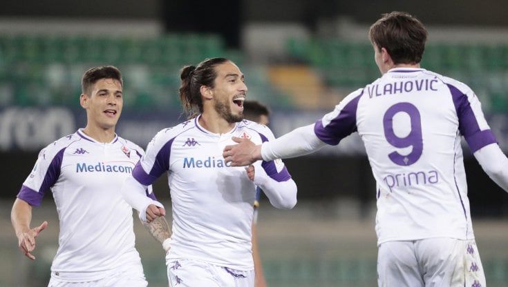 Verona-Fiorentina 1-2, Vlahovic e Caceres firmano tre punti d'oro