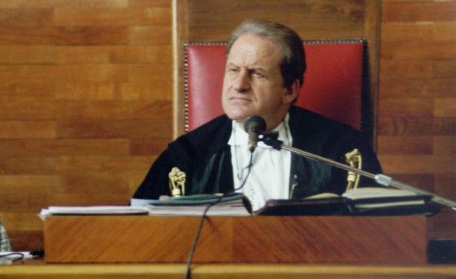 Il giudice Guarnotta: mafiosi in Parlamento<br />"L'Italia &egrave; una repubblica presidenziale"