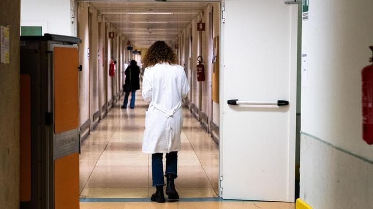 Sei ore di attività in più sul territorio, la scelta della Regione scontenta i medici