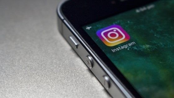 Trovate la scuola con il maggior numero di stranieri.  Instagram blocca sondaggio razzista di Brescia