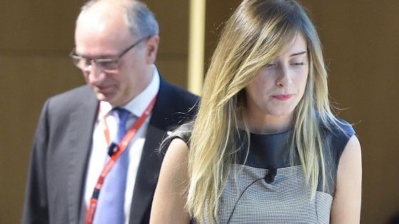 Ghizzoni e l’affaire Etruria: "Un problema dei politici lo risolvano loro, non io. In Parlamento dirò tutto" 
