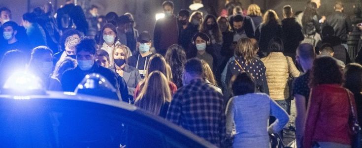 Roma, Coronavirus, la rivolta dei ristoratori. "La chiusura? Un'arma di distrazione di massa"