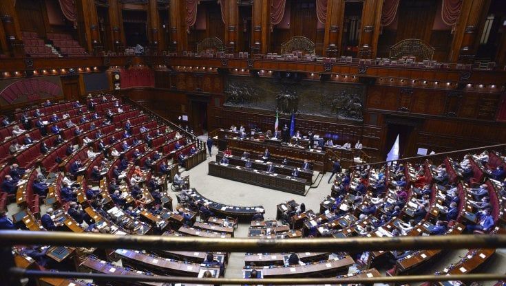 Fisco, scontro tra i partiti su patrimoniale e mini flat tax. E manca la proposta Letta sulla tassa di successione